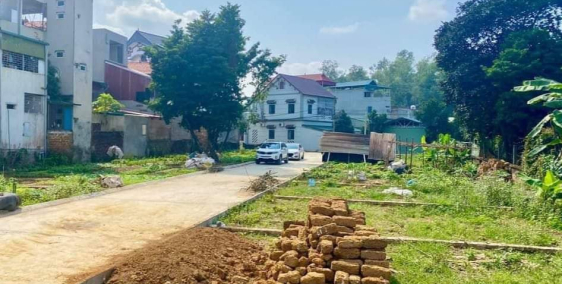 B> 61.4m2 . Tuyến 2 quốc lộ 21A, Ngay ngã 3 chợ Loà Lạc chỉ nhỉnh 1 tỷ.