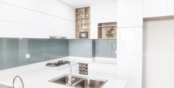 Căn hộ 2PN tầng 17 view Tây Nam tại Kingston Residence Novaland. Nội thất y hình