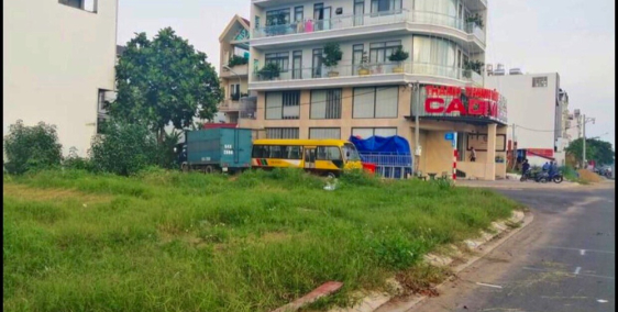 Cần bán gấp lô đất 140m2 (7x20) Giá 1tỷ79, 16m gần chợ An Sương