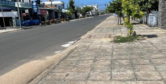 Nhà Kinh Doanh 192m2 ngay Trường THPT Nguyễn Văn Linh mới,Đường nhựa 25m ,vỉa hè