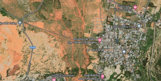 bán lô đất mặt tiền đường sỏi, view Bàu và điện gió Thái Hòa