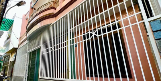 Chủ cần bán gấp nhà Siêu rộng 200m2 Trần Cao Vân giá 3,75 tỷ