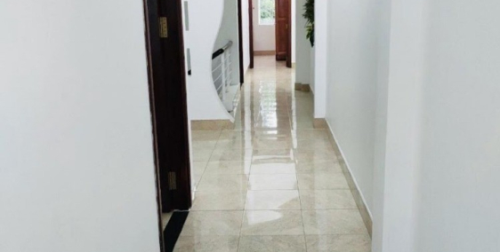 CHDV 6 tầng Thủ Đức, ngang 9m, kinh doanh tốt, thu nhập 90tr/tháng.