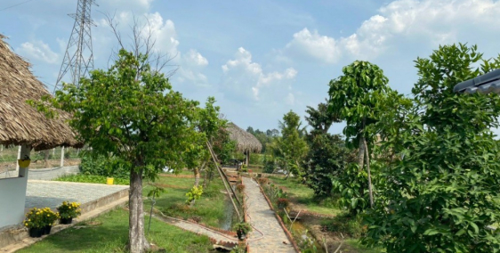 Siêu phẩm nhà vườn 1000m2 Võ Văn Điều, SHR, giá 2,3 tỷ