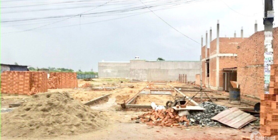 cần bán lô đất nền thổ cư giá 900 triệu 125m2 sổ hồng riêng mua công chứng