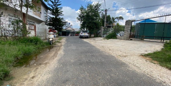 Bán đất KQH Ngô Quyền, đường nhựa 10m, Sổ hồng riêng thổ cư