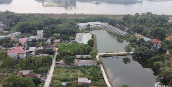 mảnh đất nở hậu gần trường Đại học sỹ quan Đặc Công và sân golf skylake Hà Nội