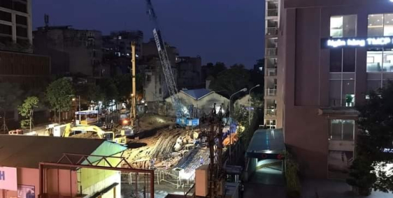 Cần Bán Nhà Phố Cát Linh Đống Đa DT 34m, MT 6m, Giá 16.2 tỷ