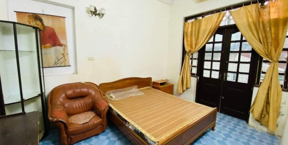 Mặt phố cổ Hàng Bồ gần phố Hàng Ngang, Hàng Đường 28m2x4T chỉ 13.9 tỷ.