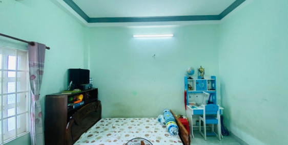 Bán Gấp Nhà 5 Tầng Lạc Long Quân Quận 11 ( ngang 4m*16m) chỉ 8.5  tỷ