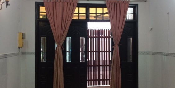 Nhà bán 4x15, 3 tầng, hẻm thông, 7t2