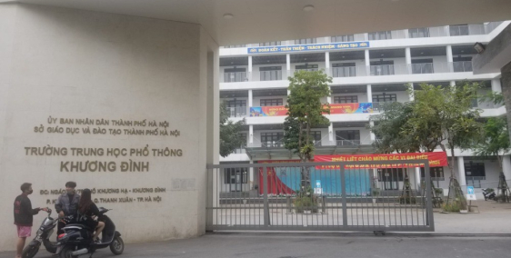 HOT Quận Thanh Xuân - 5 tầng ở luôn - Kinh doanh - Ôtô tránh - nhỉnh 4 tỷ.