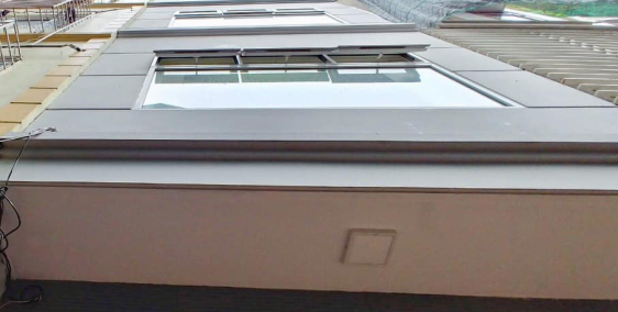 NHÀ MỚI 5T 40M2 4.4 TỶ NGÕ 43 TRUNG KÍNH CẦU GIẤY,NGÕ 2.5M,CÁCH OTO TRÁNH 30M