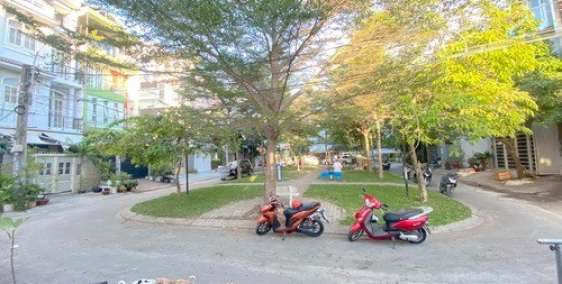 Bán gấp CHDV 4 lầu 16 phòng Đường số 16 Chợ Tân Mỹ, Quận 7