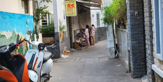 Nhà mới xây Phan Tây Hồ, dọn vào ở ngay, tặng 3 máy lạnh