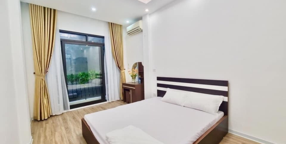 Bán nhà Trung Tâm Quận Thanh Xuân Nhỉnh 4 tỷ, ô tô, Kinh doanh.