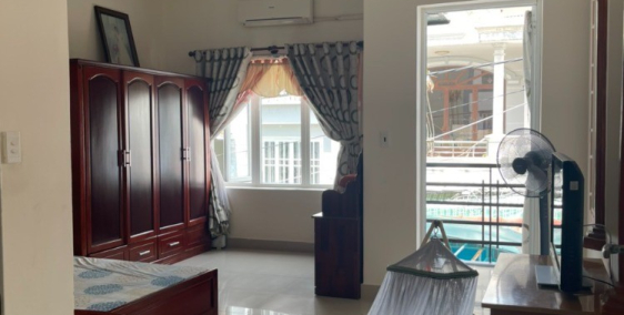 Bán nhà đẹp hẻm ô tô đường Phan Chu Trinh gần biển giá tốt