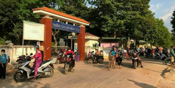 ĐẤT MẶT TIỀN SÁT BÊN TRƯỜNG CẤP 2 MINH THÀNH