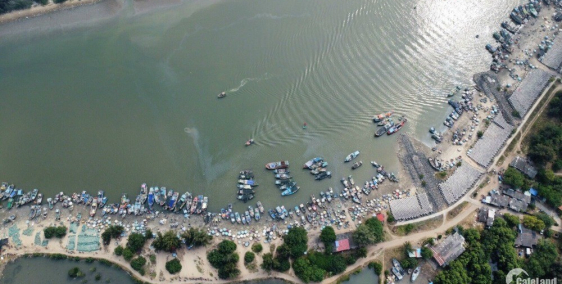 CẦN RA GẤP  LÔ ĐẤT NỀN SỔ SẠCH, GIÁ ĐẦU TƯ GẦN ĐẤT ĐỎ