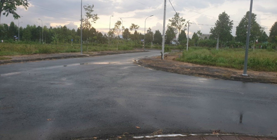 Bán nền thổ cư 100m2 2 mặt tiền tại kdc phường 5, tp Vị Thanh, Hậu Giang.