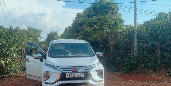 Lô đất view hồ có tất cả tiện ích giá ngộp