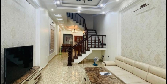 Cho thuê nhà riêng mặt 193 Văn Cao, 4 ngủ, 25tr/tháng LH 0904282860