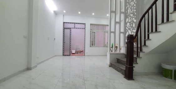 Nhà đẹp 2 mặt thoáng phố Khương Đình cần bán gấp 44m2 giá nhỉnh 4 tỷ