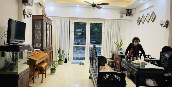 Tôi bán nhà liền kề KĐT Văn Phú gần công viên 80m2x4T chỉ 7.89 tỷ.