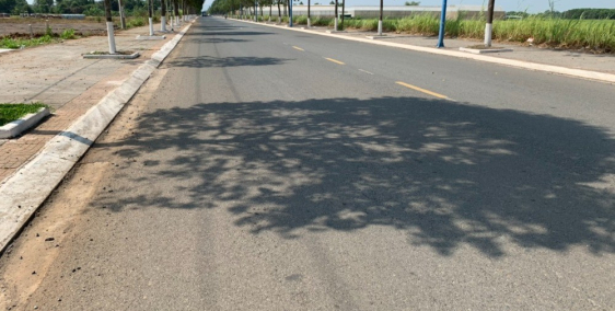 Bán đất mặt tiền đường Tỉnh Lộ 52 xã long tân DT 6X50M khu vực dân cư