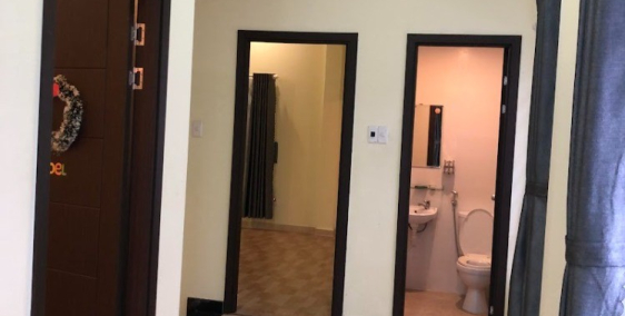 Chủ xuất ngoại bán gấp nhà 3 tầng đường Hà Huy Tập, giá cực rẻ