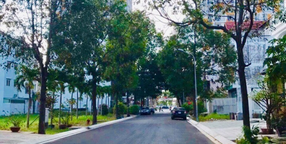 Cho thuê gấp căn hộ Conic Skyway quận 8, Dt: 55m2, 1PN, 1WC, giá: 5 triệu/tháng.