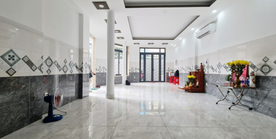 Bán nhà Quận Tân Bình hẻm xe tải tránh 2 mặt tiền ngay ngã tư 7 Hiền