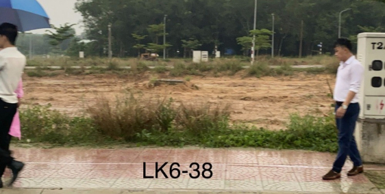 Bán nhanh lô đất đẹp mặt tiền đường nhựa kế bên KCN VSIP 3