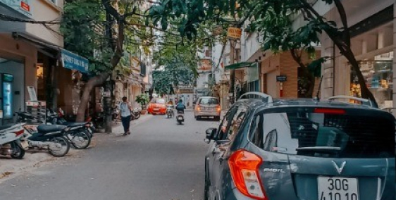 Bán nhà mặt ngõ ô tô Cầu Giấy 160m2 mặt tiền 6.5m giá chỉ 25 tỷ Lh 0386380199