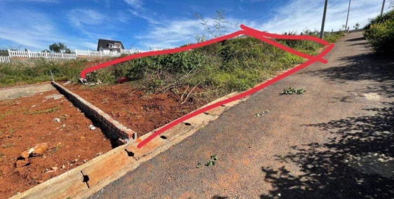 Đất biệt thự Măng Lin 219m vuông vức thoáng đẹp