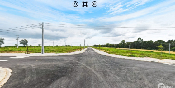 Cứu cọc lô kề góc trục hướng Đông nội bộ khu Mega City Kon Tum