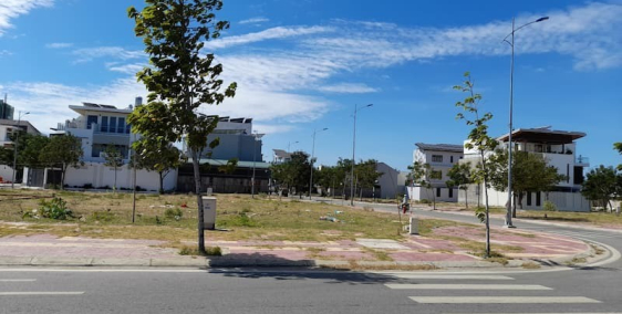 CẦN TIỀN CẮT LỖ LÔ MEGACITY KON TUM CHỈ 449 TRIỆU/ 180M2 - LH 0339017374