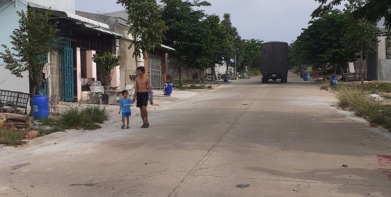 PHÁ SẢN NÊN TÔI BÁN NHANH LÔ ĐẤT 300M2 VÀ CĂN NHÀ TRỌ ĐANG CHO THUÊ KÍN