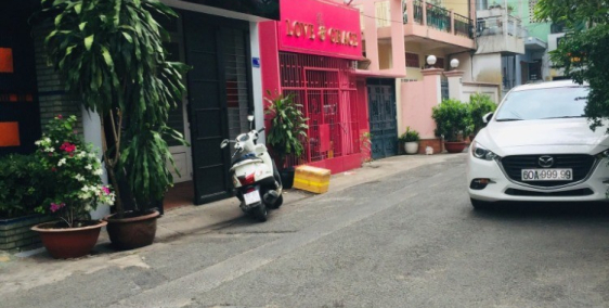 Bán gấp nhà Nguyễn Trọng Tuyển Phường 10 Phú Nhuận 4 tầng 68m2 giá 15.7 tỷ TL