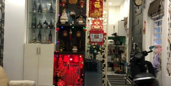 Nhà 3 tầng, hẻm xe hơi rộng. Cạnh CV Nước Đầm Sen. 4,9 tỷ