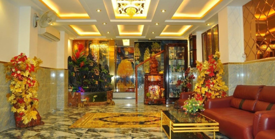 QUẬN 1, MẶT PHỐ NGUYỄN VĂN CỪ 7 TẦNG, 60M2 , CÓ THANG MÁY ( 34 TỶ )