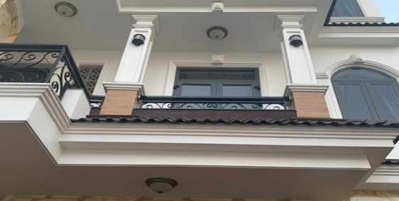 Bán nhà HXH  Trường Sơn,P.2,Q.TB Diện tích: 7,6 x 21m. CN: 160 m2.Trệt,3 lầu