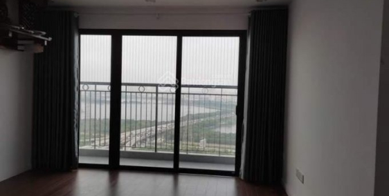 HOT!!! Cho thuê lâu dài căn 3PN, đồ cơ bản tại Green Park (cạnh bến xe nước ngầ