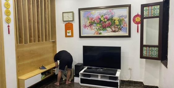 Nhà Trung Kính 55m2, LÔ GÓC, ngõ nông, khu vực an ninh tốt, 6.9tỷ