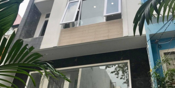 Bán nhà Ngọc Lâm 58m 4T, 2 thoáng, ô tô, gần cầu Long Biên, giá 4.8 tỷ