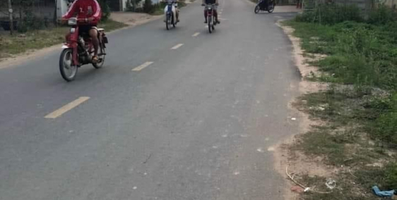 Cần bán gấp lô đất mặt tiền 550 tr