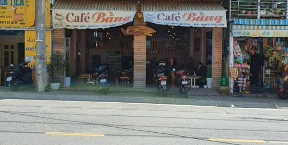 cho thuê mặt bằng đường Ngô Quyền gần chợ số 4, kèm 3 pn, 2 toilet, 1 áp mái