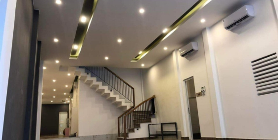 Cho Thuê Nhà 2 Tầng MT Hoàng Diệu. Đà Nẵng