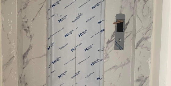 Nhà MT Tô Ngọc Vân, Quận 12, DT 4,6 x 19, 1 hầm, 4 lầu , ST, có thang máy, nhà