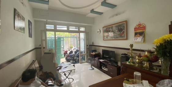 Nhà 4 tầng kiên cố, đường ô tô tránh nhau. Cạnh Siêu Thị Aeon. 8,7 tỷ